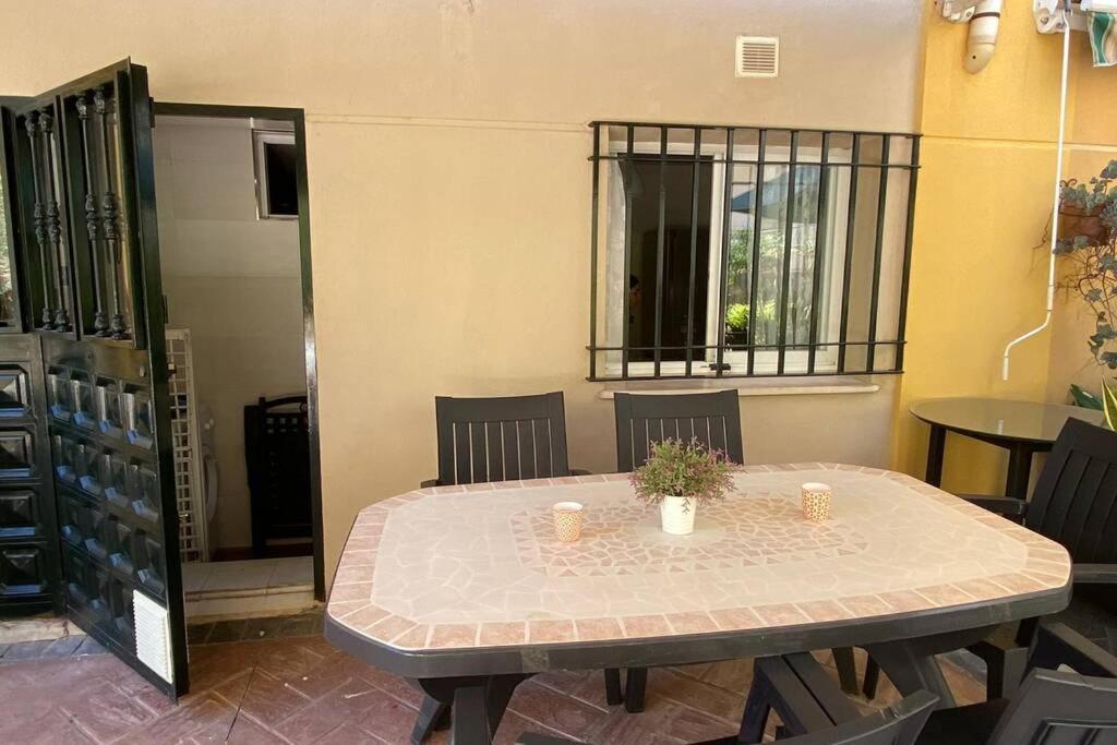 Apartamento Gloria 2 Малага Экстерьер фото