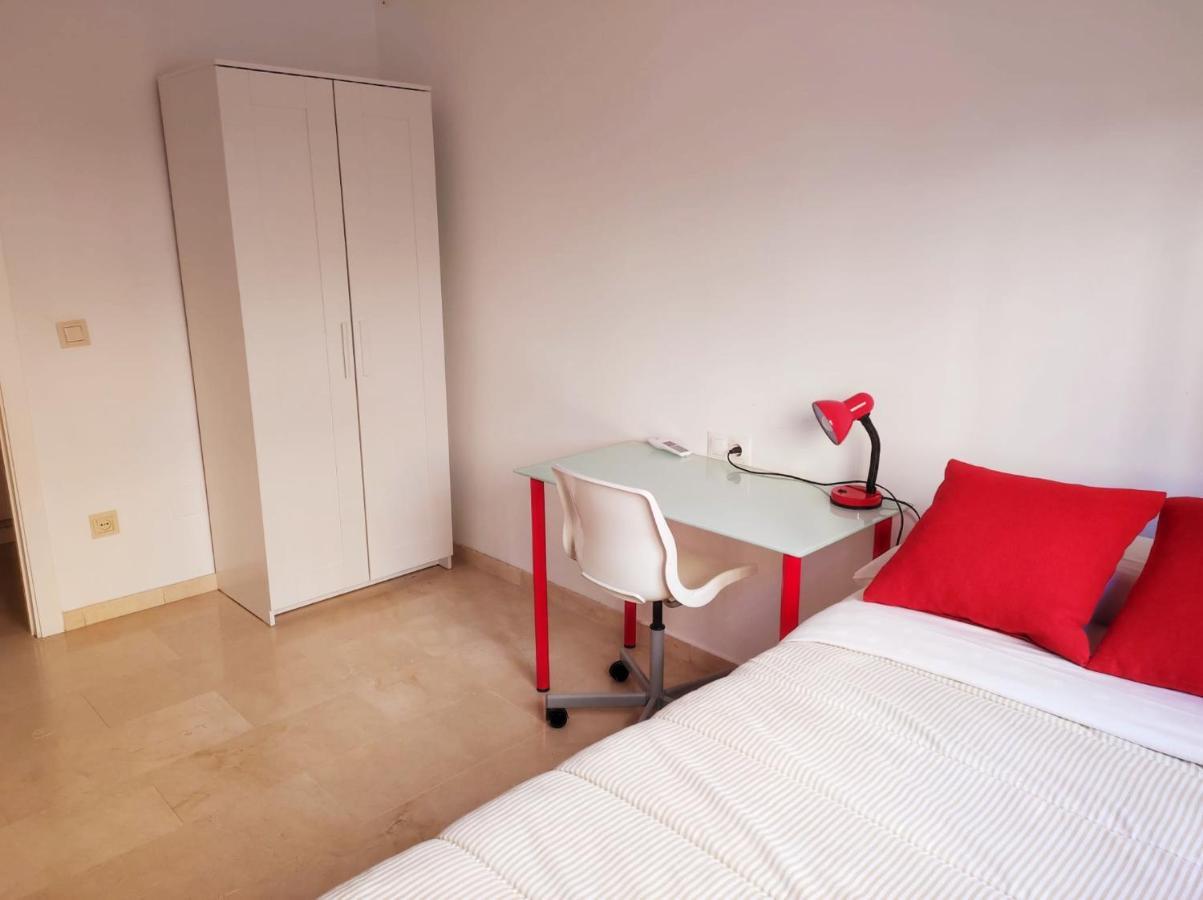 Apartamento Gloria 2 Малага Экстерьер фото